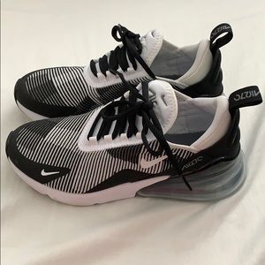 Air Max 270 size 5Y/ women’s 6.5
